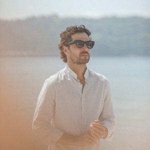 Chemise Oxford Rayée Crème à Rayures - Col Inversé