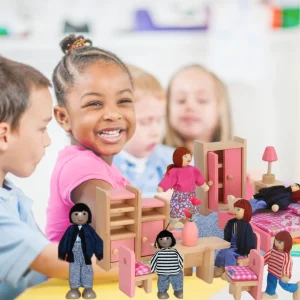 Poupée -Famille Happy  poupées de bois miniatures (3 nationalités)👨‍👩‍👧‍👦